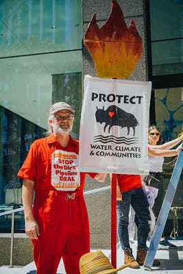 Ally Action: No Dirty Deal @ Sen. Feinstein's Office:September 1st, 2022